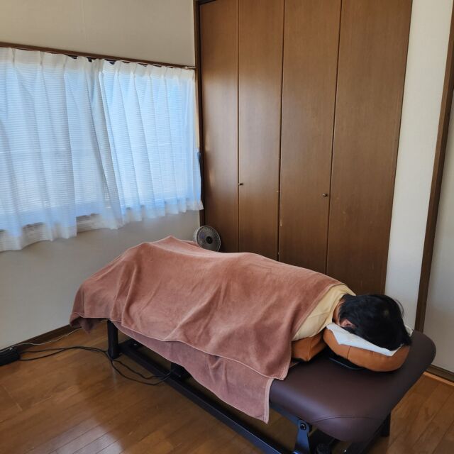 🌸【新生活の疲れ、ため込んでいませんか？】
春のリフレッシュマッサージ受付中🌿

　

4月は新年度・新生活のスタートの時期。
慣れない環境や生活の変化で、知らず知らずのうちに
体にも心にも疲れがたまりやすくなります😌

　

☑ 最近なんだか疲れが抜けない
☑ 緊張して体がこわばっている感じがする

そんな方は、いぬかい鍼灸指圧院のマッサージでリフレッシュしませんか？💆‍♂️

　

🟢 指圧マッサージで全身の緊張を和らげる
🟢 自律神経を整えて、ぐっすり眠れる体へ
🟢 丁寧な施術で、初めての方も安心♪

　

季節の変わり目は、しっかりケアするのがおすすめです◎
ご予約・ご相談はお気軽にどうぞ🌱

#八千代市 
#八千代市マッサージ 
#マッサージ 
#指圧 
#リラクゼーション 
#自律神経ケア 
#全身マッサージ 
#疲労回復 
#新生活疲れ 
#春の不調 
#リフレッシュしたい 
#いぬかい鍼灸指圧院